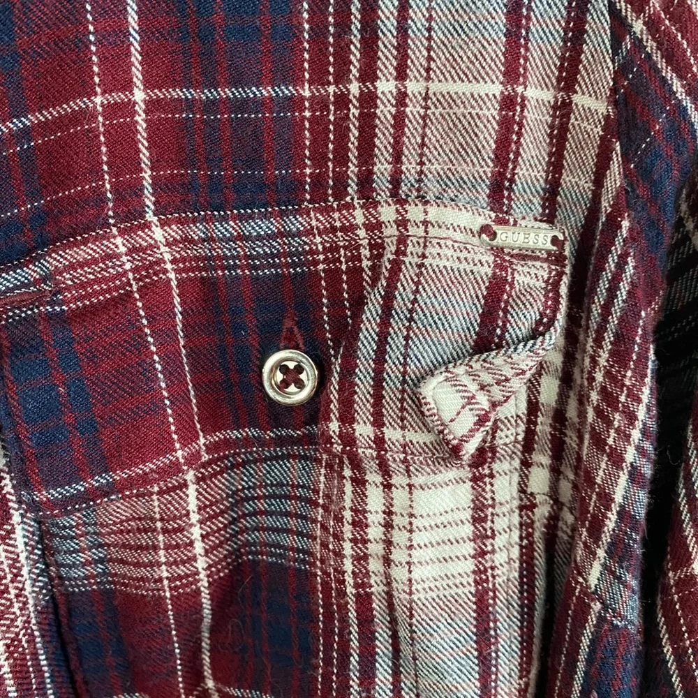 GUESS flannel - Picture 3 of 6